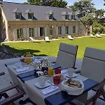Le Clos De Grâce Bed and breakfast 4*