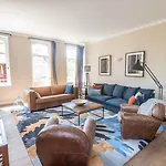 Le Clos De Grâce Bed and breakfast 4*