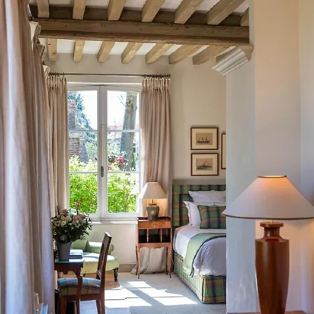 Le Clos De Grace Bed & Breakfast
