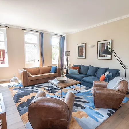 Le Clos De Grace Bed & Breakfast 4*