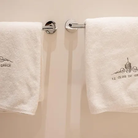 Le Clos De Grace إكوموفيل