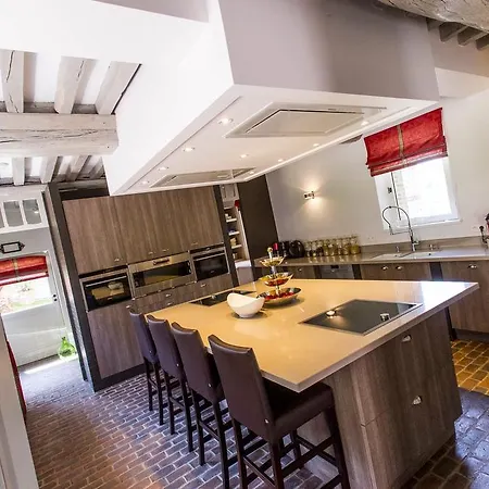 Le Clos De Grace Bed & Breakfast