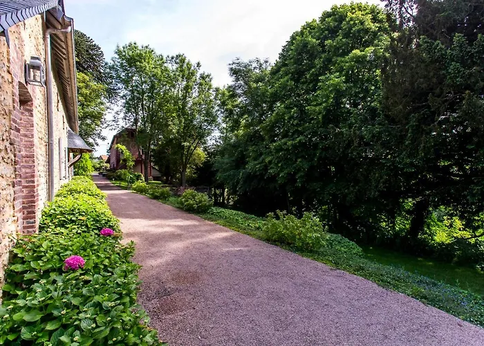 Le Clos De Grace Bed & Breakfast