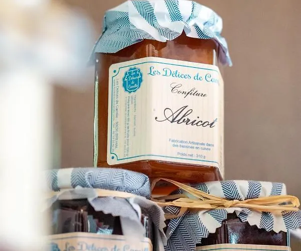 Le Clos De Grace Bed & Breakfast 4*