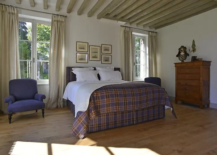 Le Clos De Grace Bed & Breakfast 4*